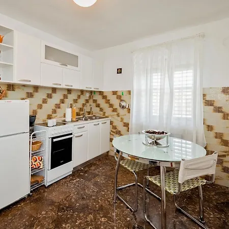 Apartment Jasna *